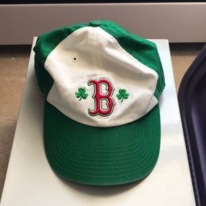 Green&white Red Sox baseball hat